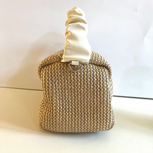 Woven Straw Crossbody Bag & Orange Fruit 20 oz Straw Cup w/ Lid - Picture 5 of 7